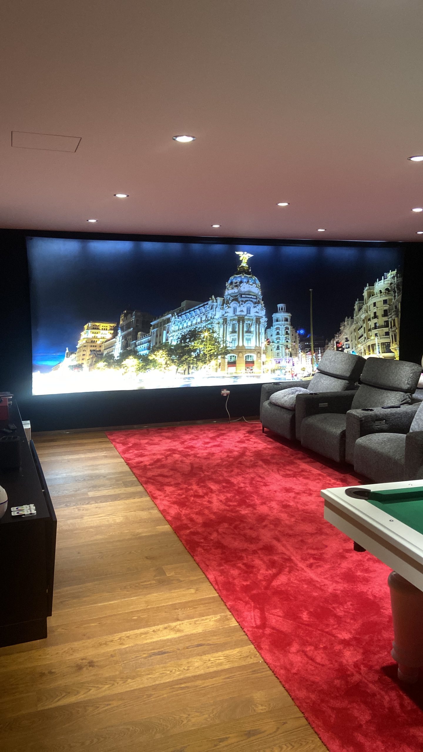 30698F47-DE4A-4875-B9D0-77968E424E22